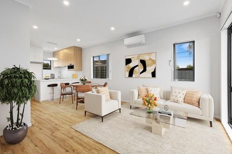 Photo of property in 4/66 Swanson Road, Henderson, Auckland, 0610