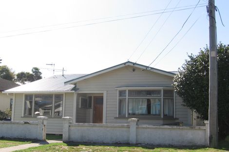 Photo of property in 17 Bracken Street, Petone, Lower Hutt, 5012