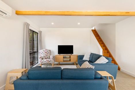 Photo of property in 60b Wynyard Crescent, Fernhill, Queenstown, 9300