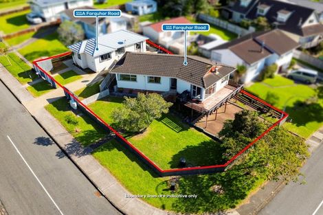 Photo of property in 111 Farquhar Road, Glendene, Auckland, 0602