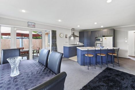 Photo of property in 98 Charles Street, Rangiora, 7400