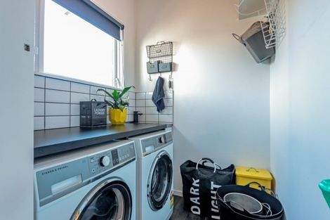 Photo of property in 38 Kelvin Grove Road, Kelvin Grove, Palmerston North, 4414