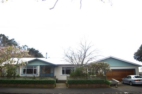 Photo of property in 24 Barrett Street, Westown, New Plymouth, 4310