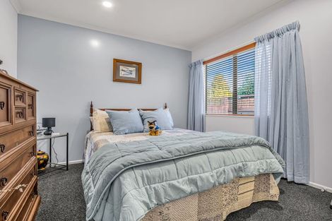 Photo of property in 6 Mccahon Drive, Pukehangi, Rotorua, 3015