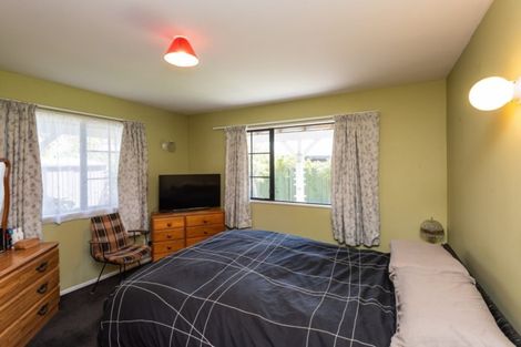 Photo of property in 2/49a Main Road, Redcliffs, Christchurch, 8081