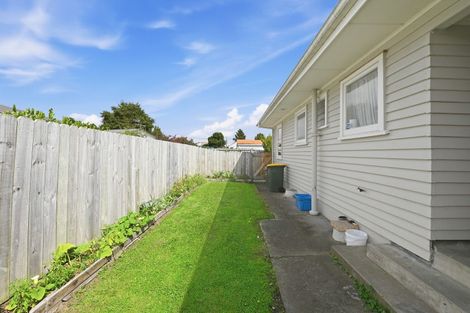 Photo of property in 21 Russell Road, Fairy Springs, Rotorua, 3015