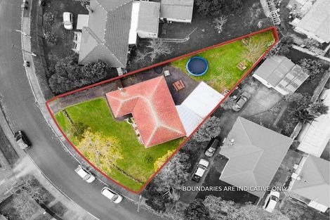 Photo of property in 35 Harwood Crescent, Otara, Auckland, 2023