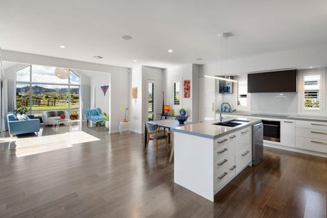 Photo of property in 77 Baxter Michael Crescent, Cambridge, 3434