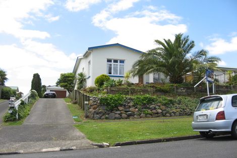 Photo of property in 41 Prospect Terrace, Pukekohe, 2120