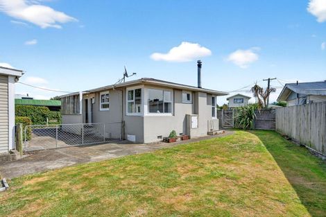 Photo of property in 26 Wavell Crescent, Lansdowne, Masterton, 5810