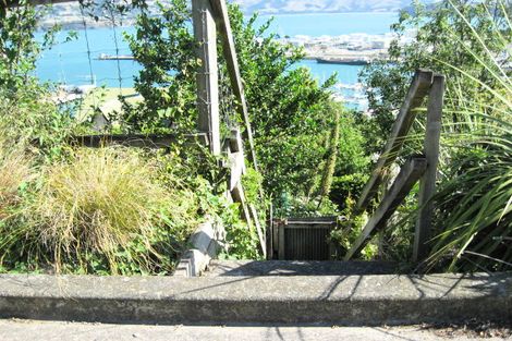 Photo of property in 5 Dudley Road, Lyttelton, 8082