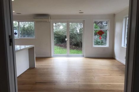 Photo of property in 12 Channel View Road, Campbells Bay, Auckland, 0630