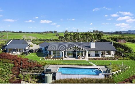 Photo of property in 289 Takatu Road, Tawharanui Peninsula, Warkworth, 0986