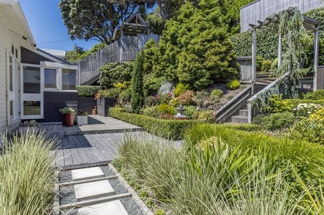 Photo of property in 139 Grafton Road, Roseneath, Wellington, 6011