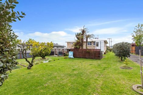 Photo of property in 52 Smiths Road, Matua, Tauranga, 3110