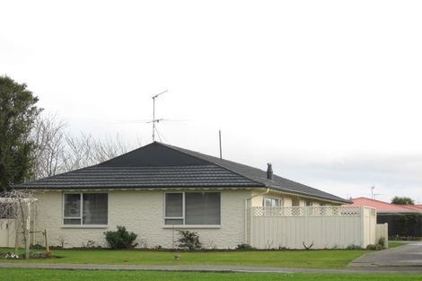 Photo of property in 752 Queens Drive, Waikiwi, Invercargill, 9810