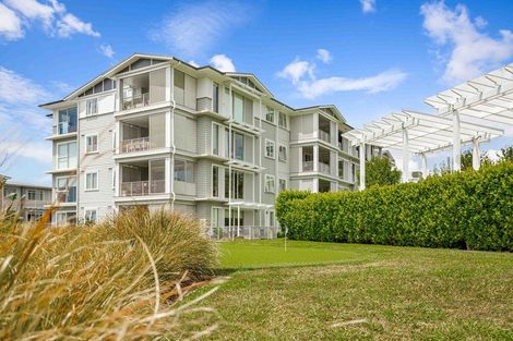 Photo of property in 107 Panorama Heights, Orewa, 0931