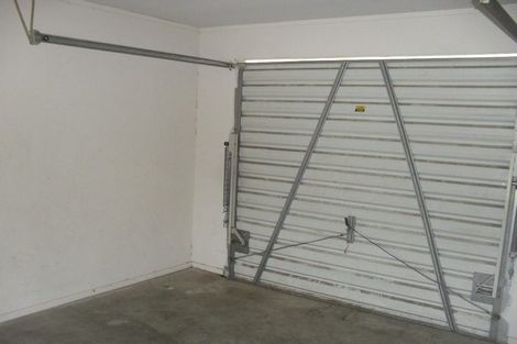 Photo of property in 900 Collinge Road, Mayfair, Hastings, 4122