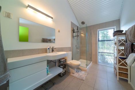 Photo of property in The Tin Shed, 68c Kennels Lane, Albert Town, Wanaka, 9382