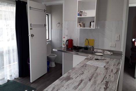 Photo of property in 64 Glenbervie Crescent, Massey, Auckland, 0614