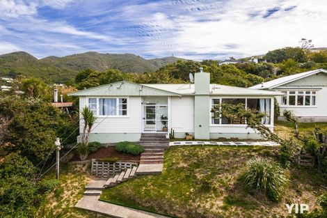 Photo of property in 23 Makara Road, Karori, Wellington, 6012
