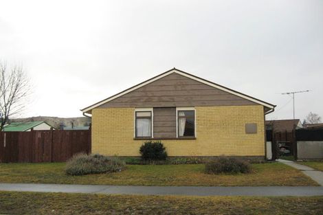 Photo of property in 22 Antimony Crescent, Cromwell, 9310