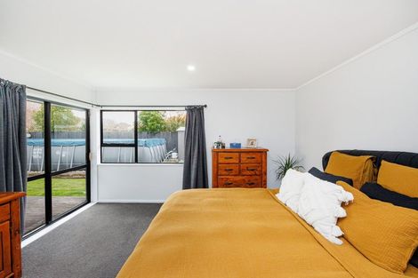 Photo of property in 28 Jefferson Crescent, Milson, Palmerston North, 4414
