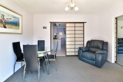 Photo of property in 13a Albatross Road, Red Beach, 0932