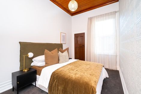 Photo of property in 15 Lawrence Road, Hospital Hill, Napier, 4110