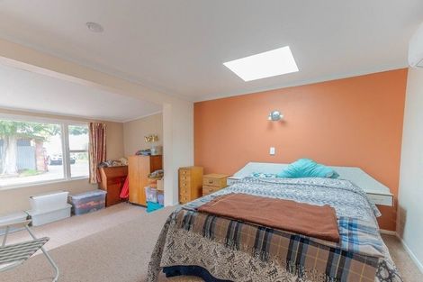 Photo of property in 60a Skerman Street, Marton, 4710