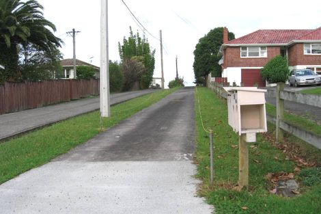 Photo of property in 281 Glengarry Road, Glen Eden, Auckland, 0602