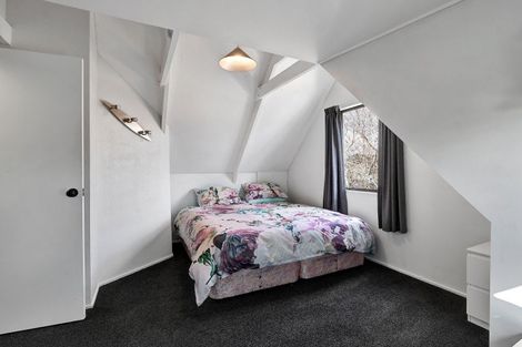 Photo of property in 92 Heta Road, Highlands Park, New Plymouth, 4312