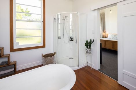 Photo of property in 49 Te Aute Road, Havelock North, 4130