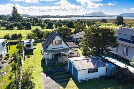 Photo of property in 31 Bream Bay Drive, Ruakaka, 0116