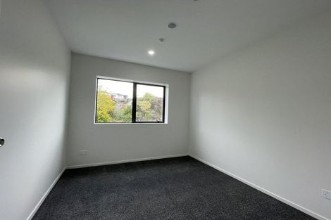 Photo of property in 152 Triangle Road, Massey, Auckland, 0614