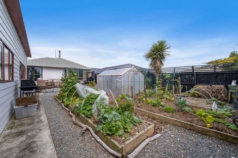 Photo of property in 132 Pacific Road, North New Brighton, Christchurch, 8083