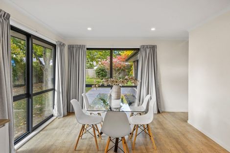 Photo of property in 5 Oakden Drive, Darfield, 7510