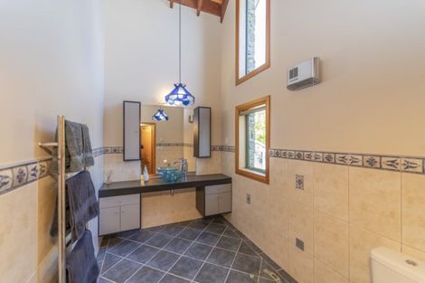 Photo of property in 3 Grey Street, Martinborough, 5711