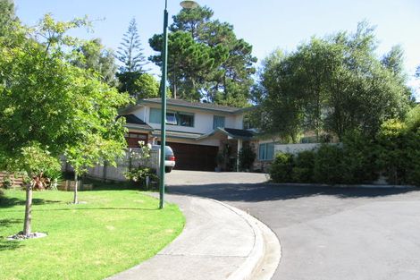 Photo of property in 12 Falstone Lane, Browns Bay, Auckland, 0630