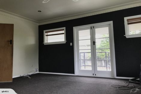 Photo of property in 5 Yeovil Place, St Albans, Christchurch, 8052