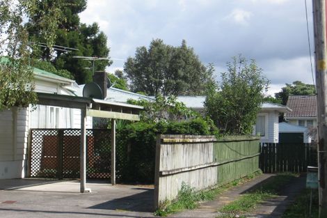 Photo of property in 1/98 Archibald Road, Kelston, Auckland, 0602