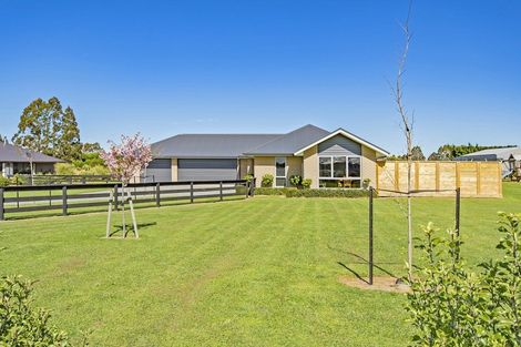 Photo of property in 25 Landsborough Drive, Darfield, 7571
