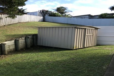 Photo of property in 19 Toomer Place, Beachlands, Auckland, 2018