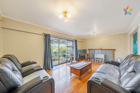 Photo of property in 59 Coast Road, Wainuiomata, Lower Hutt, 5014