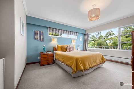 Photo of property in 37 Normandale Road, Normandale, Lower Hutt, 5010