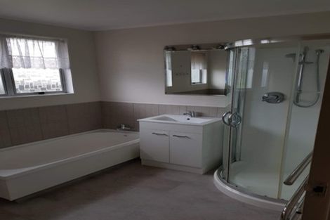 Photo of property in 75 Brandon Street, Featherston, 5710