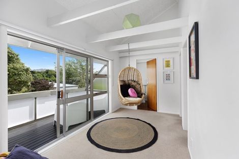Photo of property in 16 Witham Street, Island Bay, Wellington, 6023