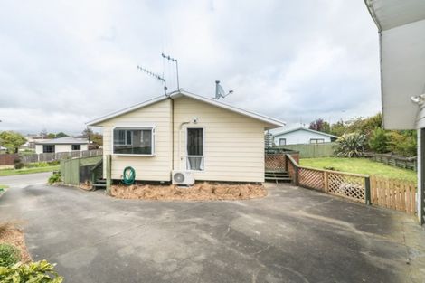 Photo of property in 23 Dahlstrom Grove, Kelvin Grove, Palmerston North, 4414