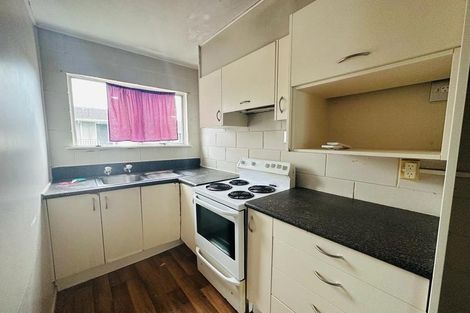 Photo of property in 2/46 School Road, Morningside, Auckland, 1021