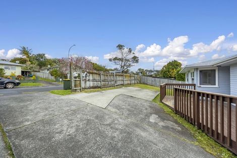 Photo of property in 57 Barrys Road, Glendene, Auckland, 0602